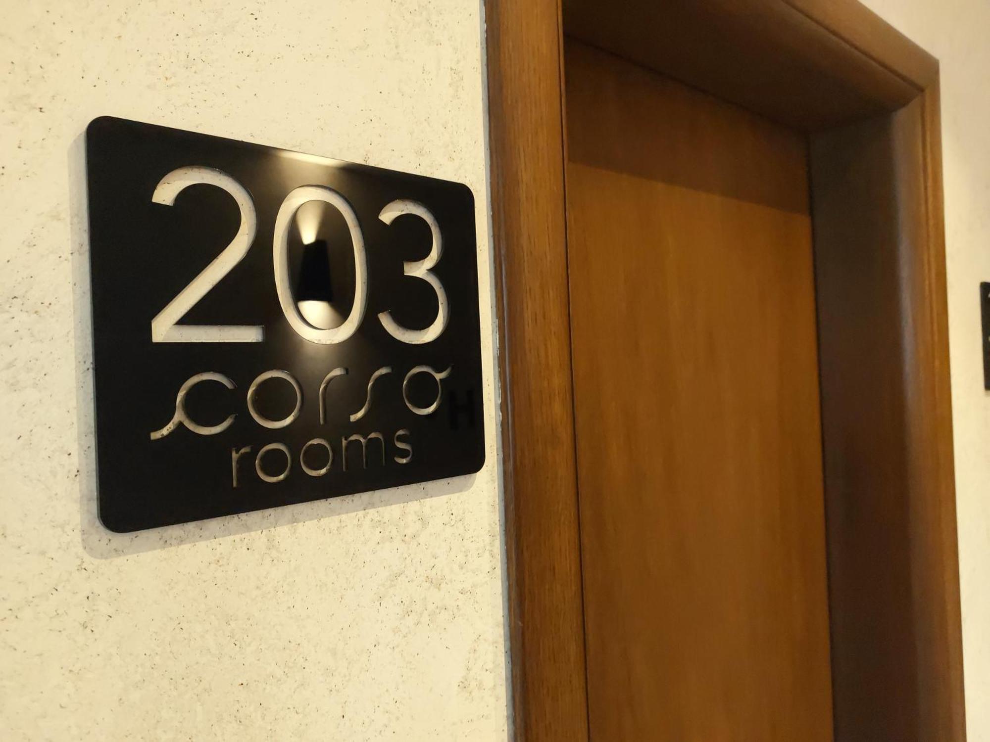 Corso Rooms City Centre Novi Sad Habitación foto
