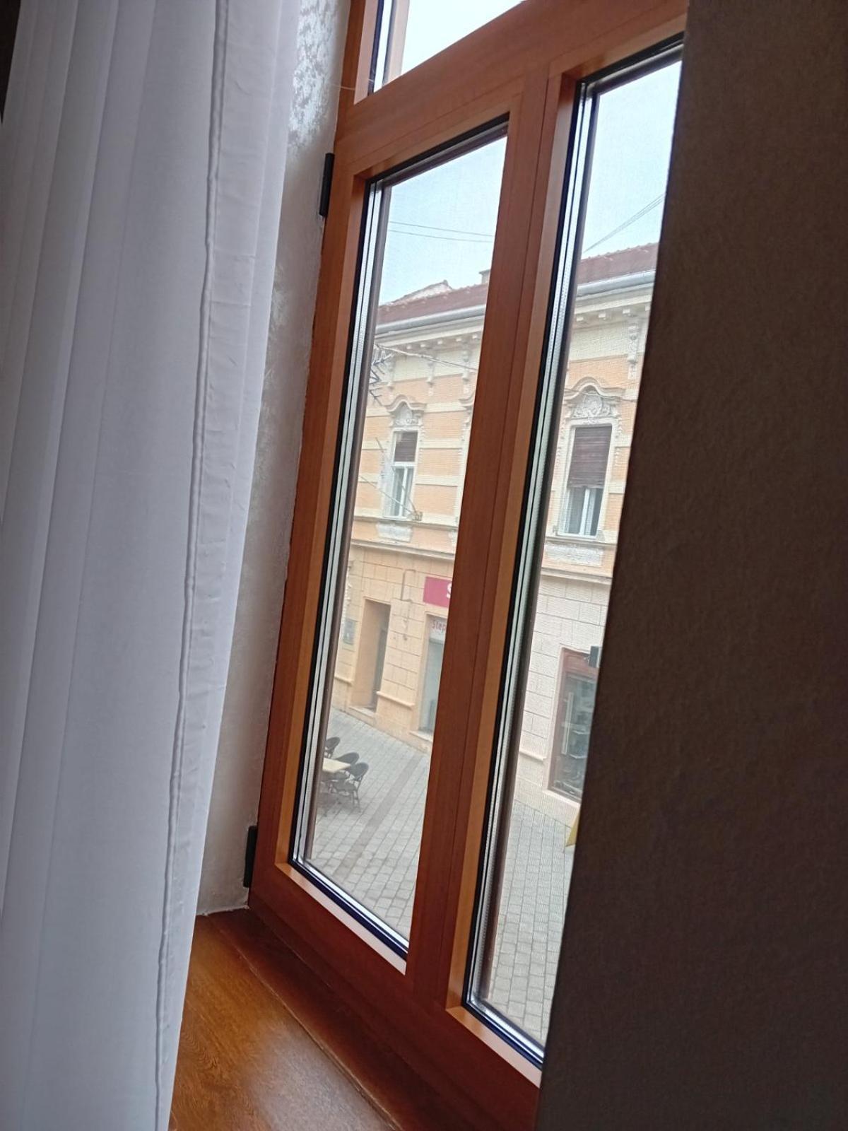 Corso Rooms City Centre Novi Sad Exterior foto